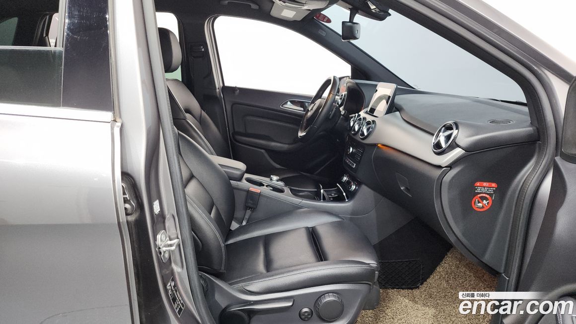 Mercedes-Benz B-Class 2018