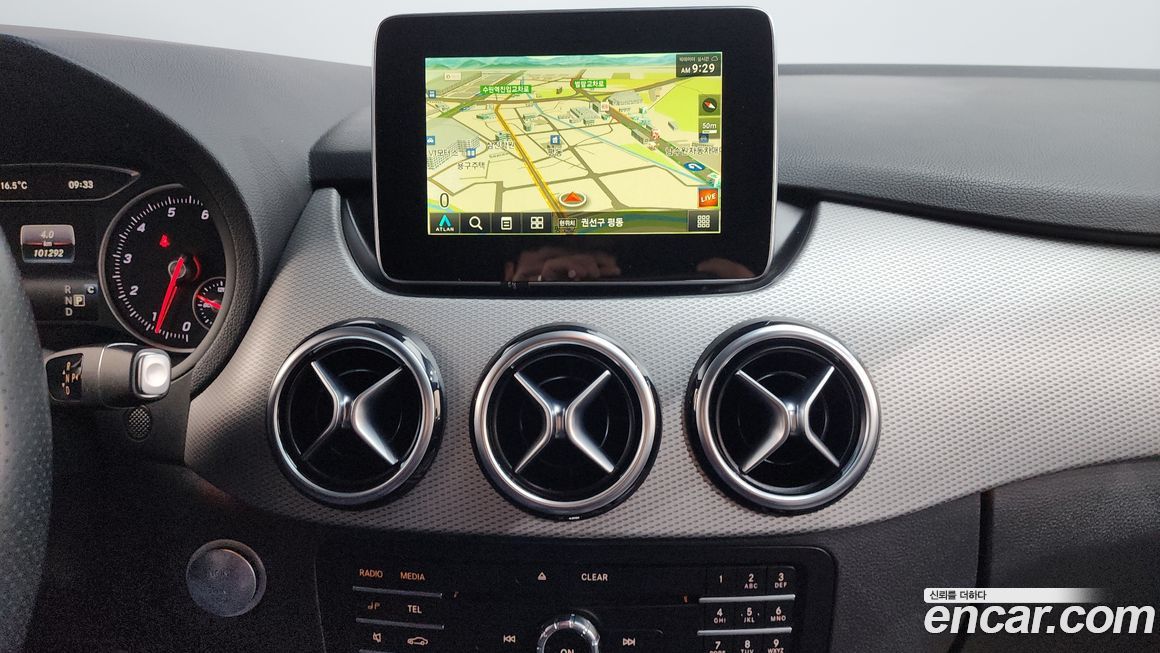 Mercedes-Benz B-Class 2018