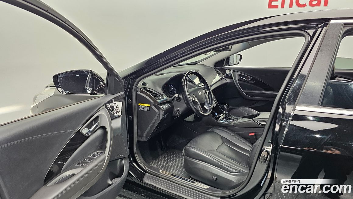 Hyundai Grandeur 2015