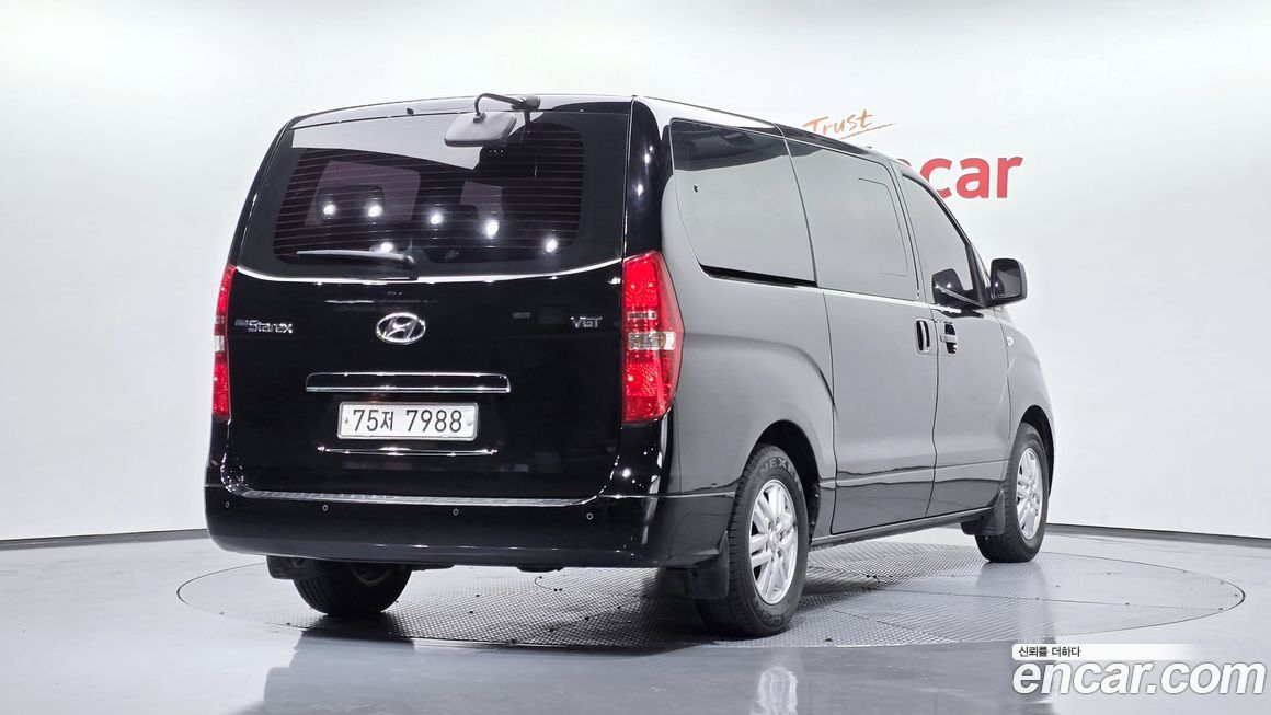 Hyundai Starex 2017
