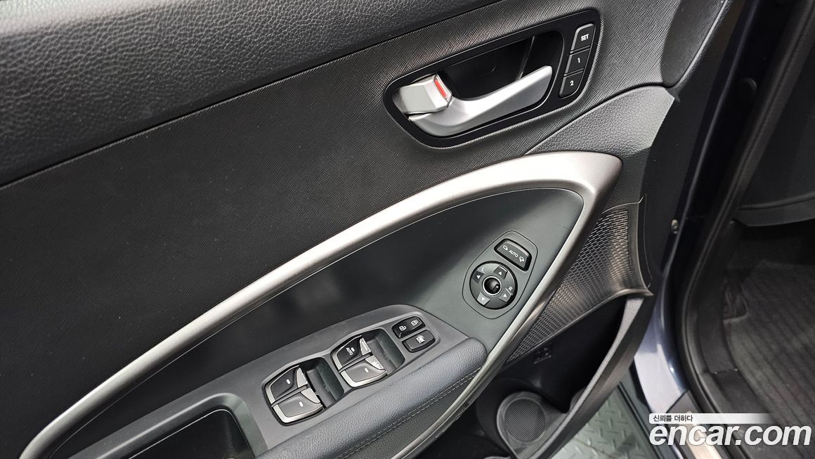 Hyundai Santafe 2016