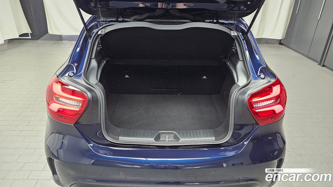 Mercedes-Benz A-Class 2018