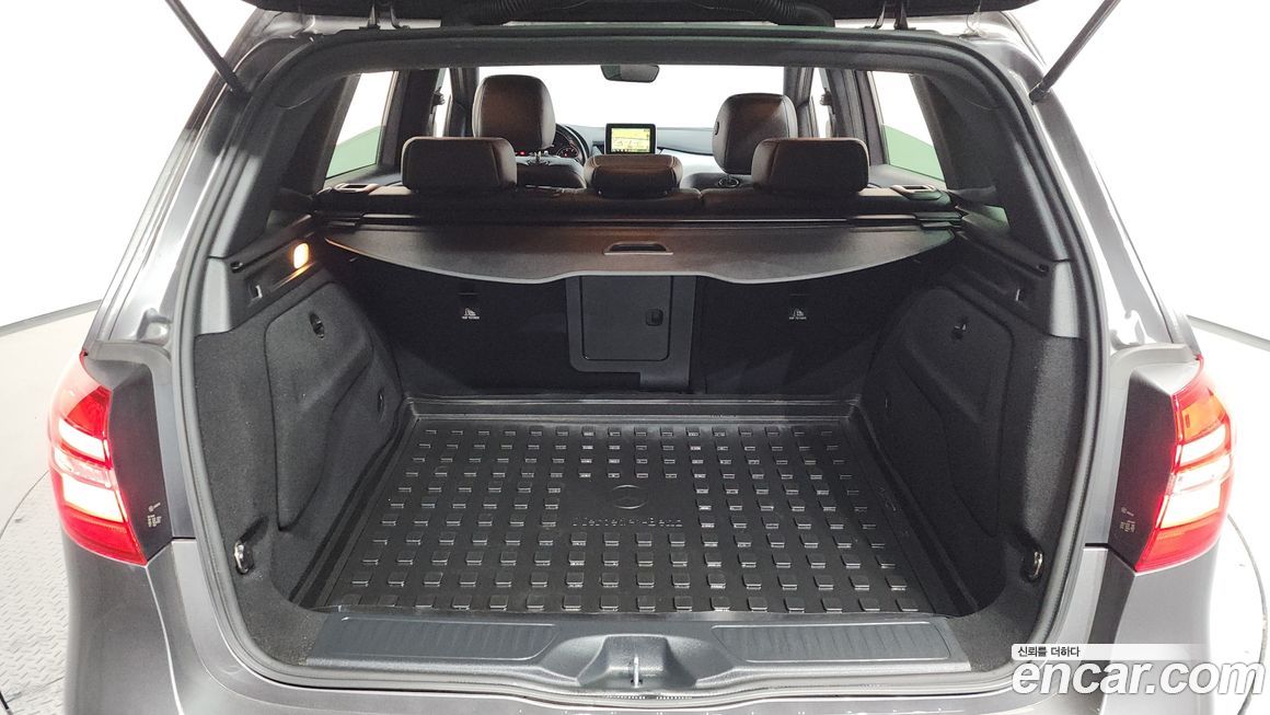 Mercedes-Benz B-Class 2018