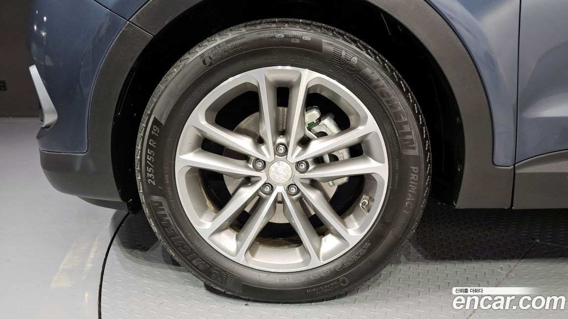 Hyundai Santafe 2016