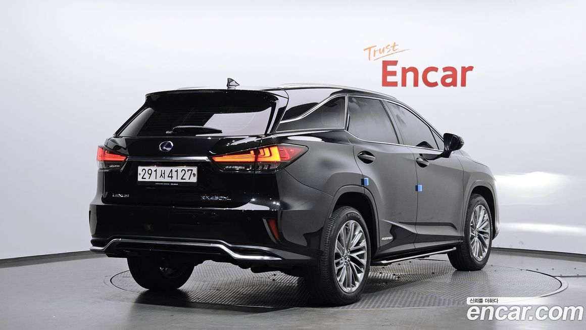 Lexus RX 2021