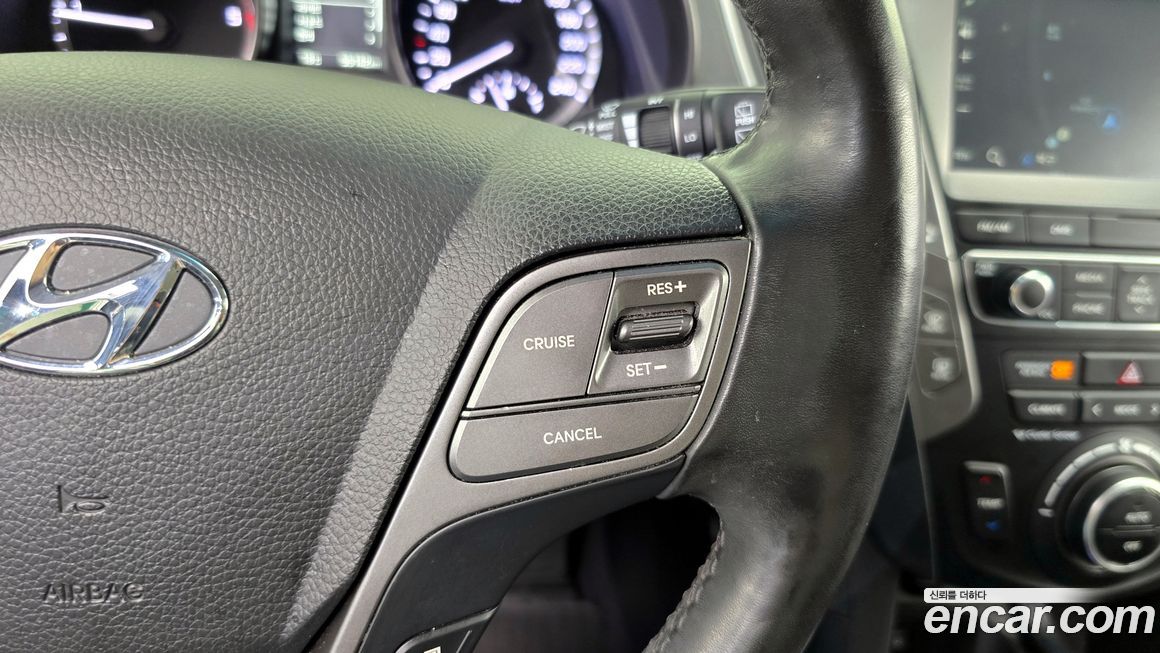 Hyundai Santafe 2017