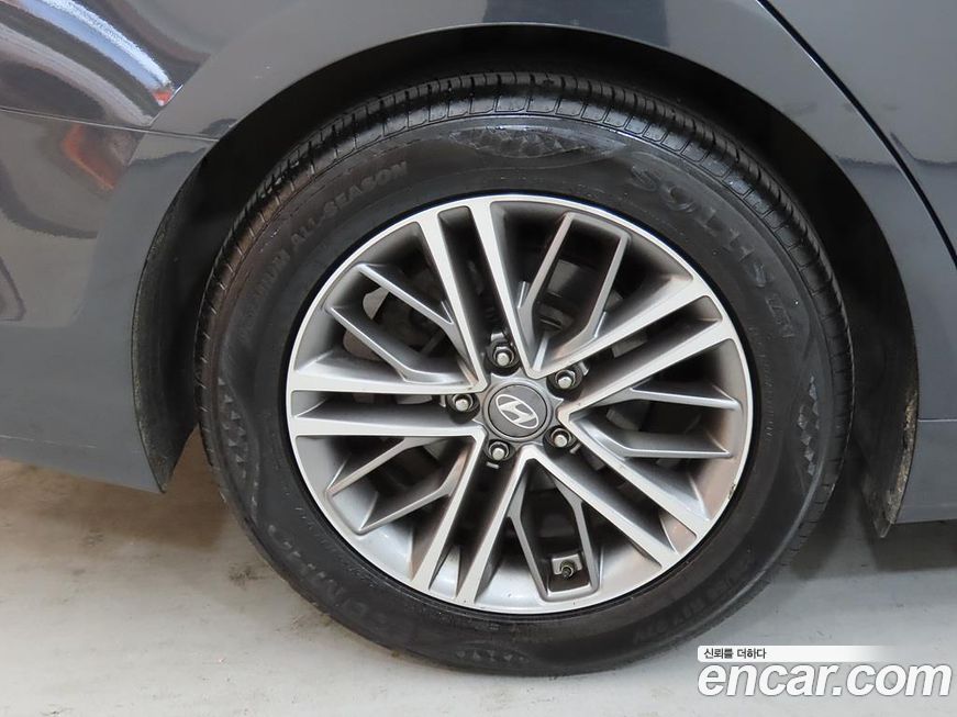 Hyundai Grandeur 2019