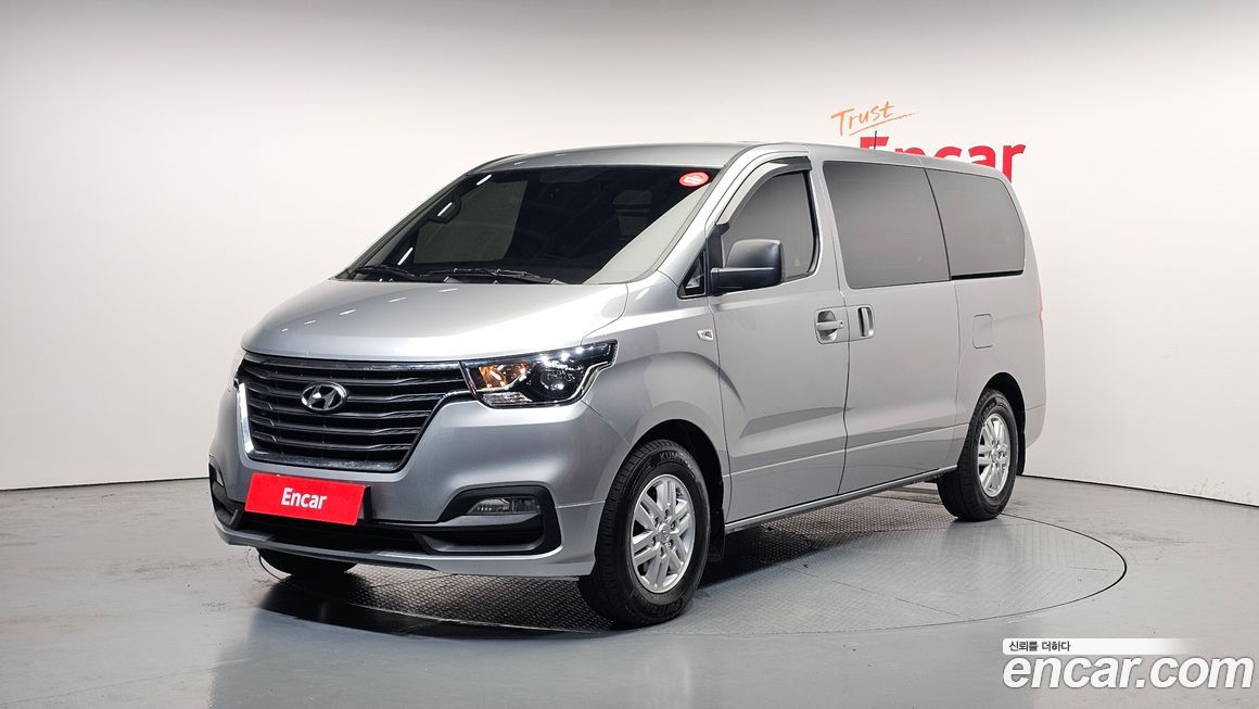 Hyundai Starex 2019
