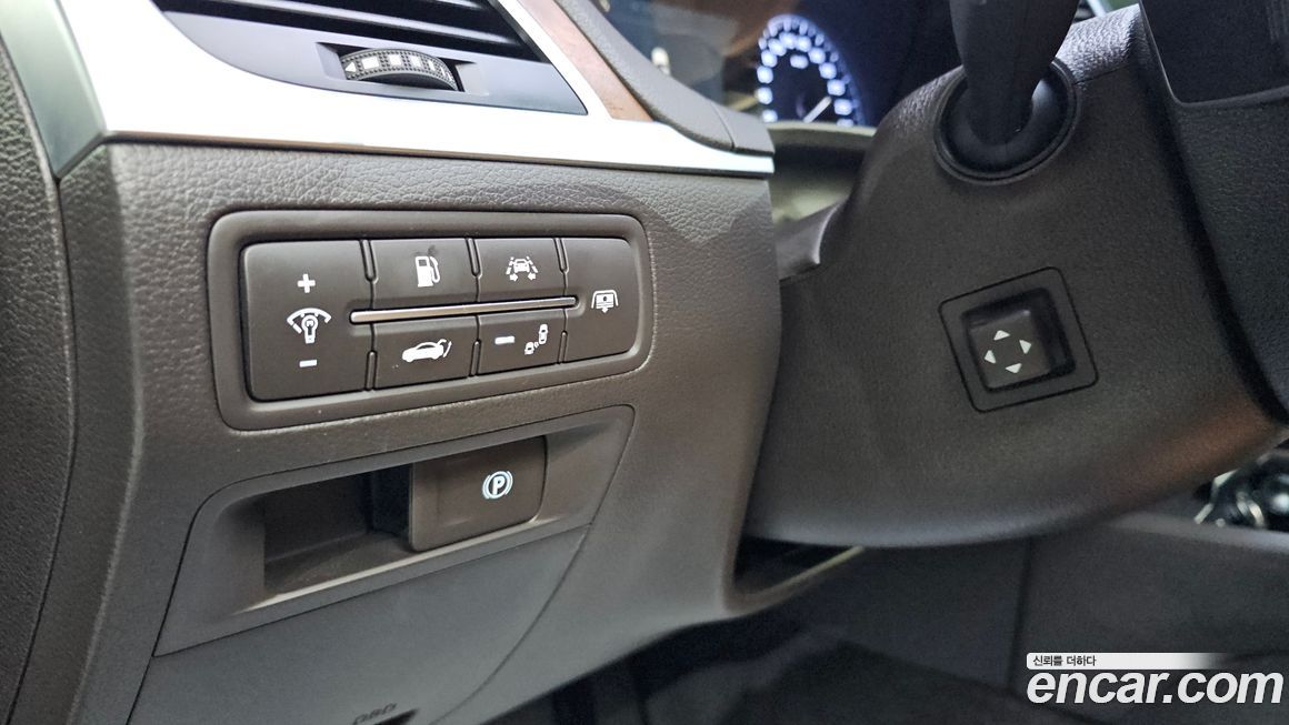 Hyundai Genesis 2016