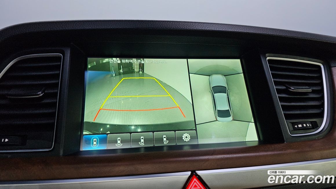 Hyundai Genesis 2016