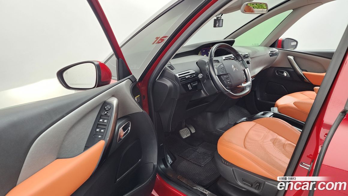 Citroen-DS C4 SpaceTourer 2021