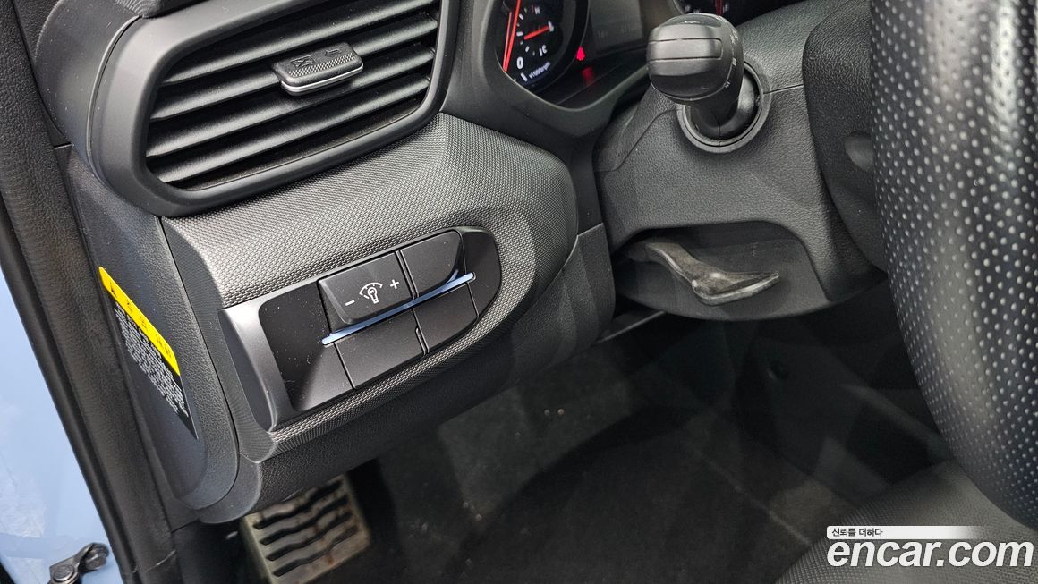 Hyundai Veloster 2019