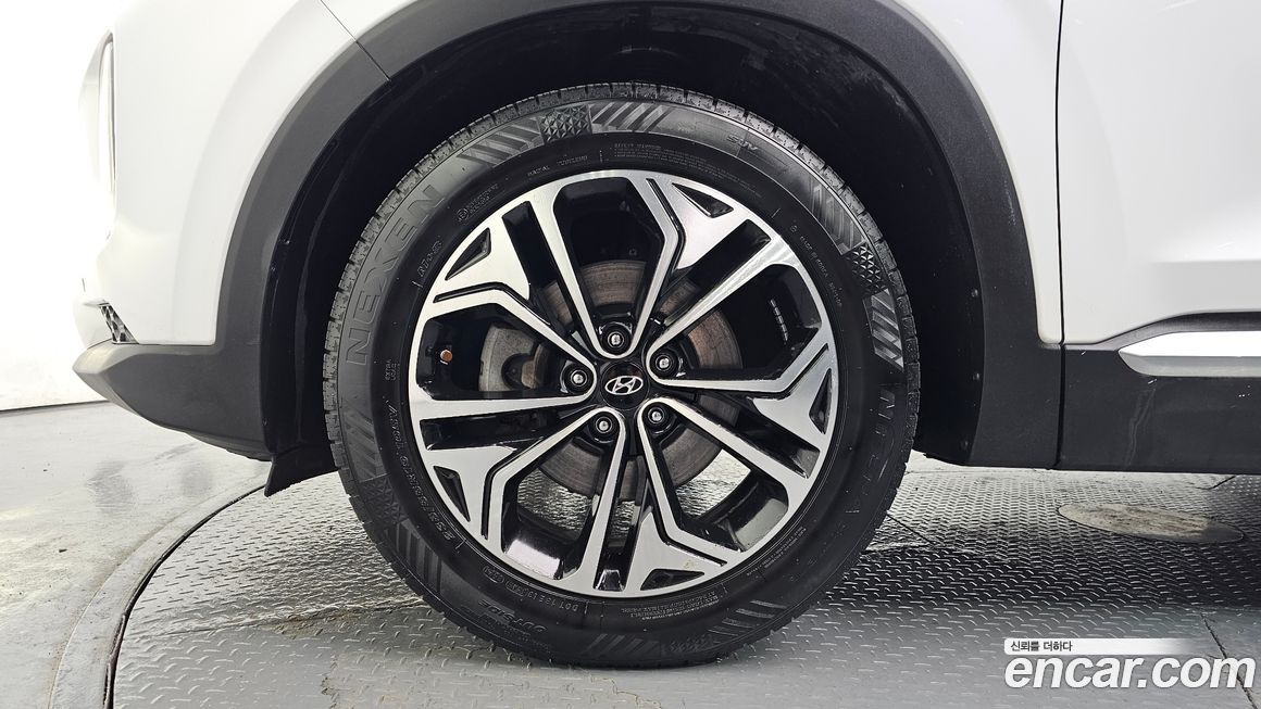 Hyundai Santafe 2020