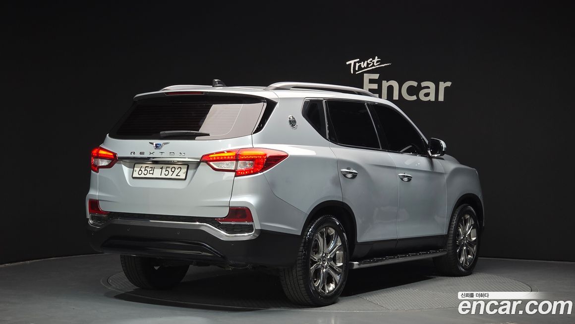 KG_Mobility_Ssangyong Rexton 2018