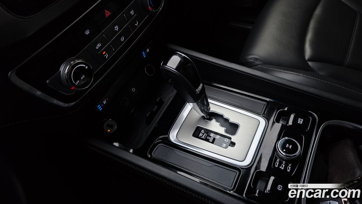 KG_Mobility_Ssangyong Rexton 2018