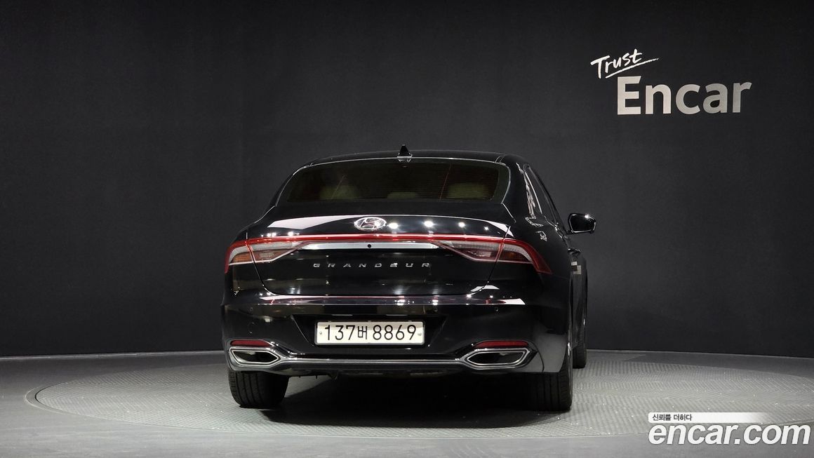 Hyundai Grandeur 2022