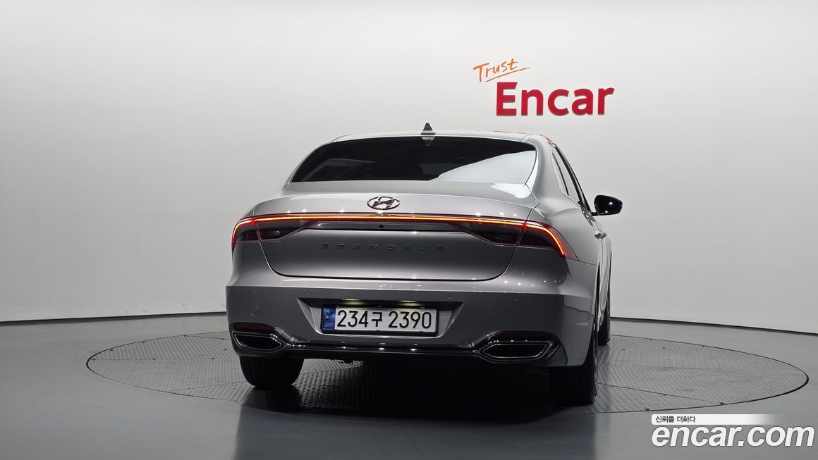 Hyundai Grandeur 2020