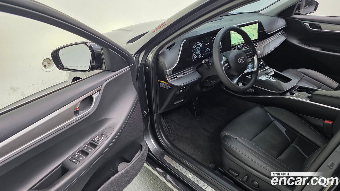 Hyundai Grandeur 2020