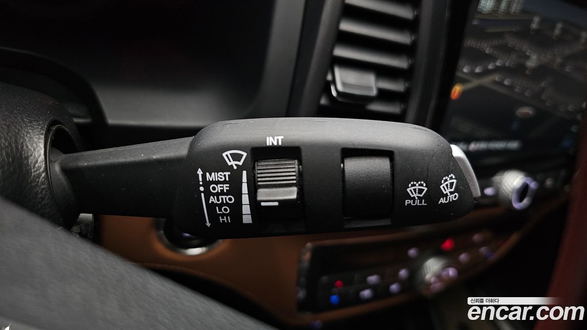 KG_Mobility_Ssangyong Rexton 2020