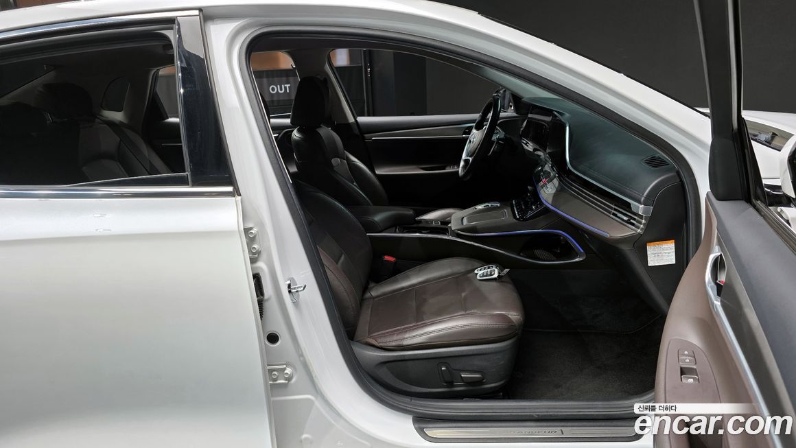 Hyundai Grandeur 2020