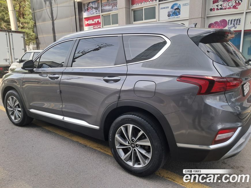 Hyundai Santafe 2020