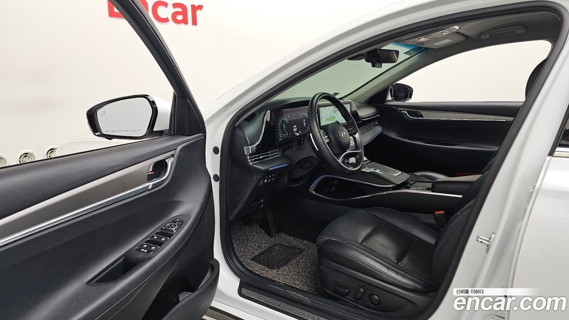 Hyundai Grandeur 2022