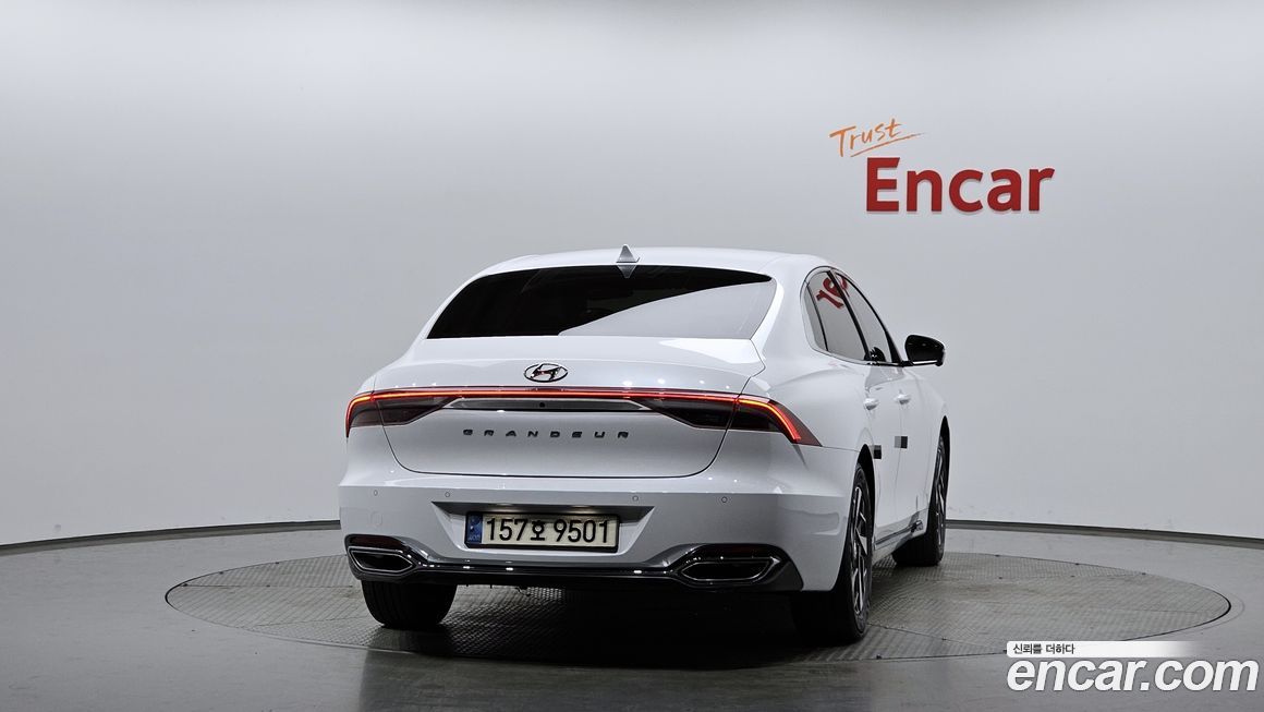 Hyundai Grandeur 2022