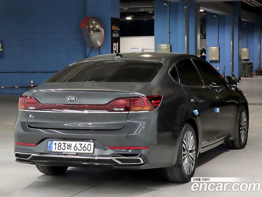 Kia K7 2021