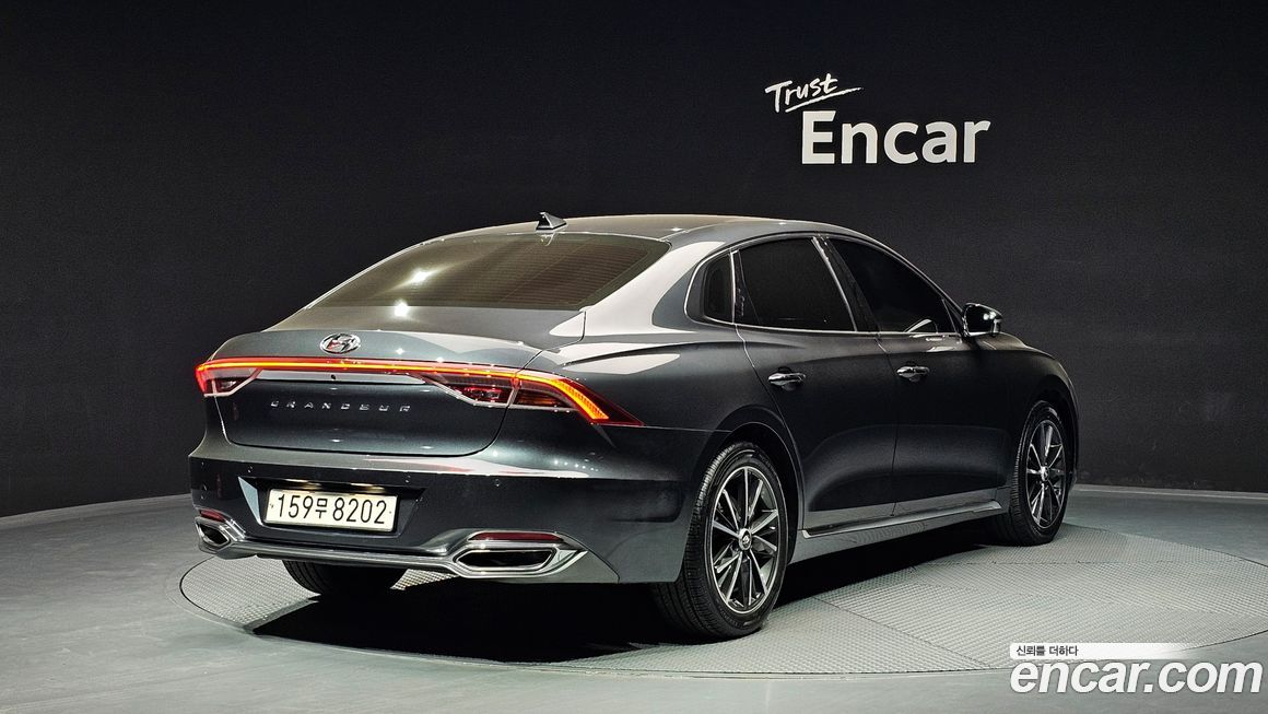 Hyundai Grandeur 2022