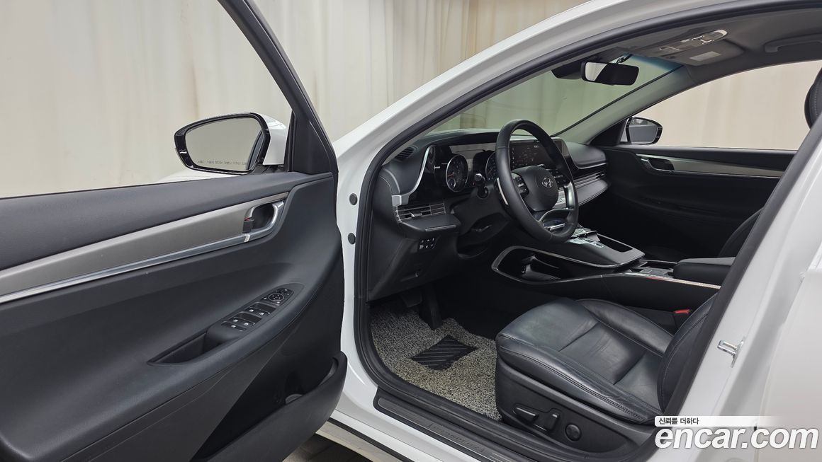 Hyundai Grandeur 2021