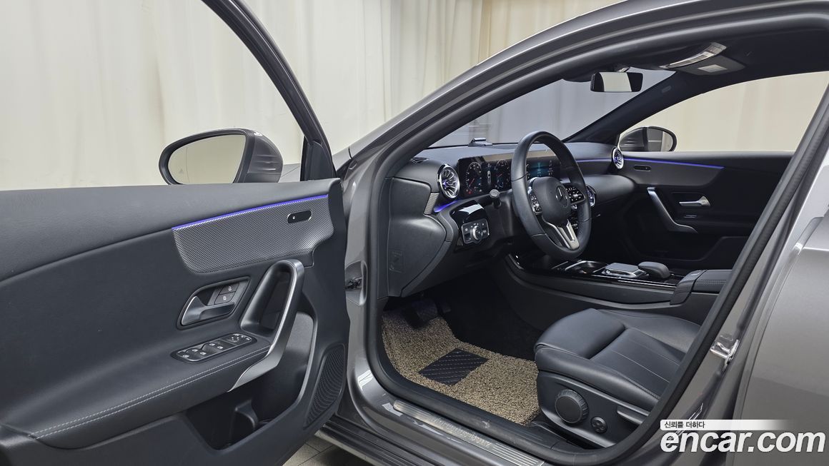 Mercedes-Benz A-Class 2022