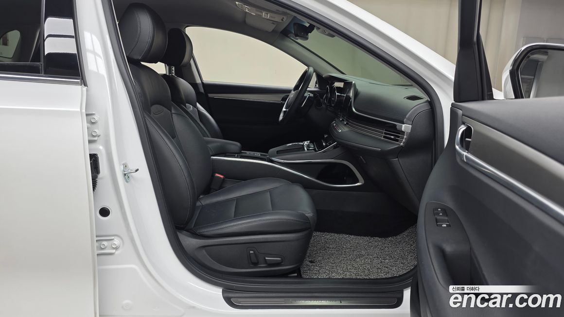 Hyundai Grandeur 2021