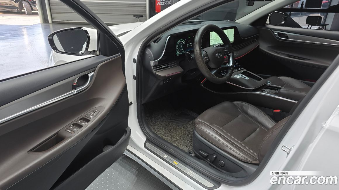 Hyundai Grandeur 2021