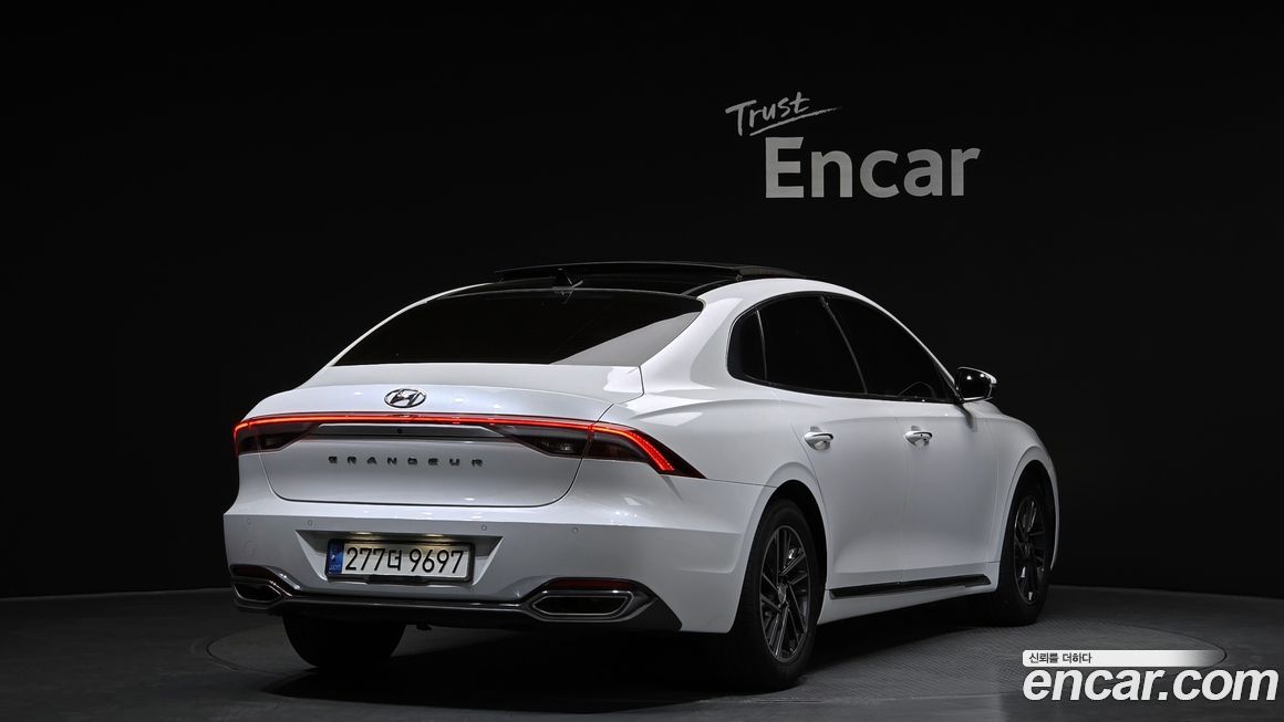 Hyundai Grandeur 2021