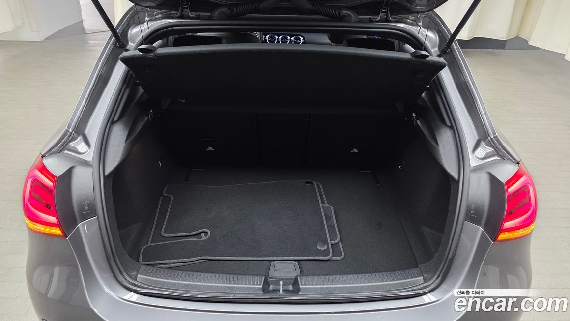 Mercedes-Benz A-Class 2022