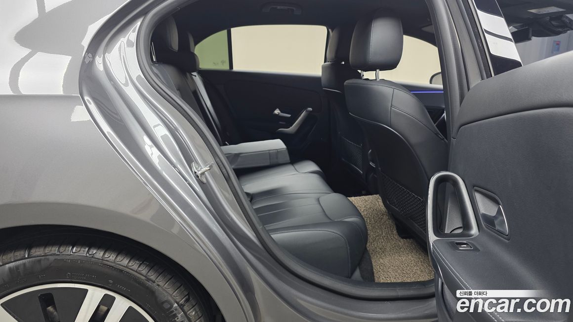 Mercedes-Benz A-Class 2022