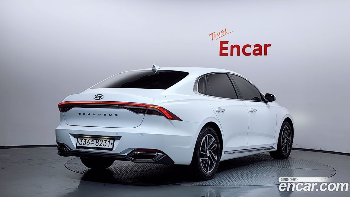 Hyundai Grandeur 2020