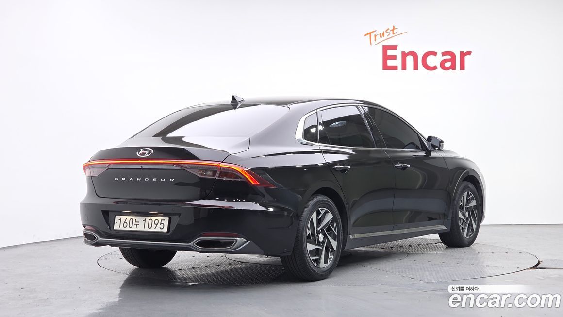 Hyundai Grandeur 2022