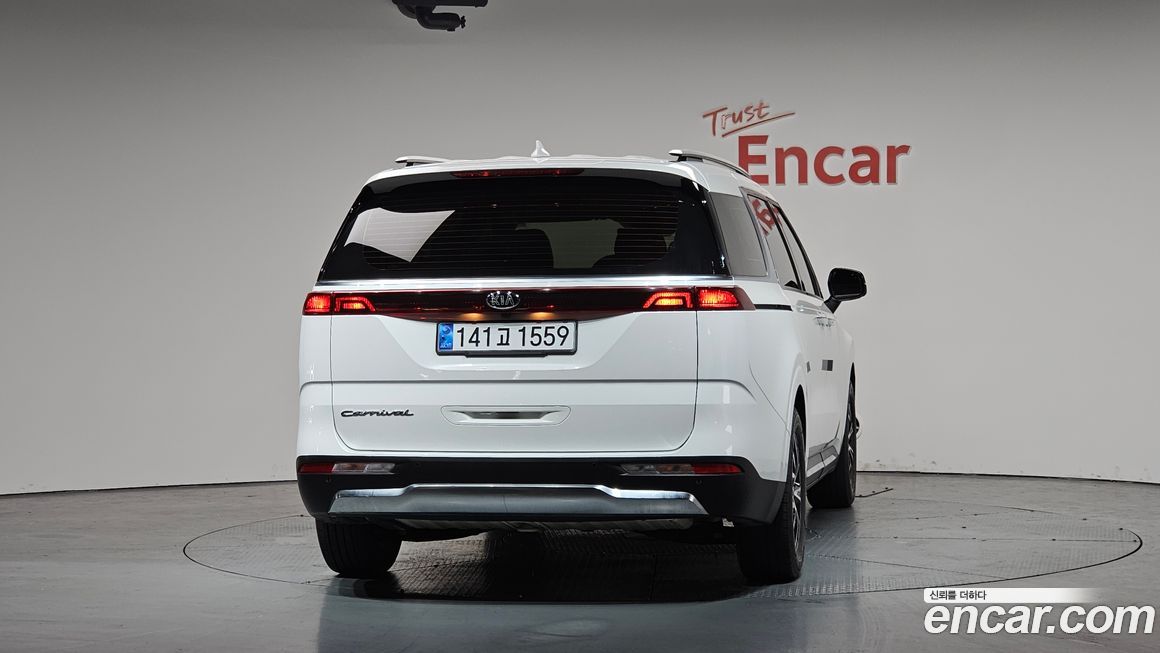 Kia Canival 2021
