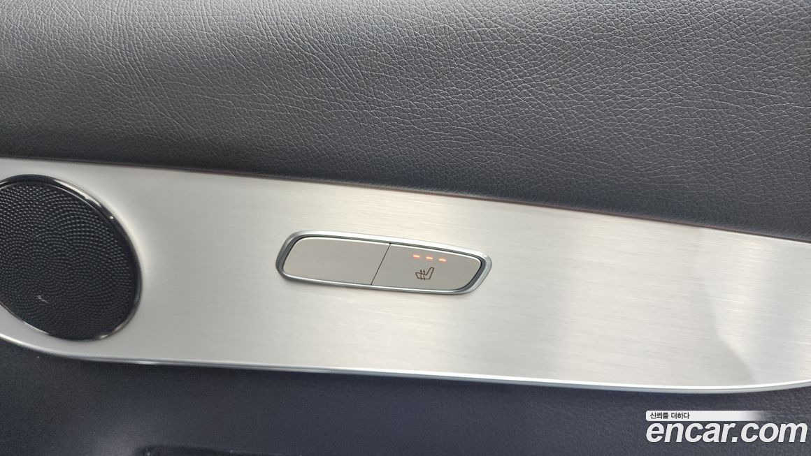 Mercedes-Benz GLC-Class 2019