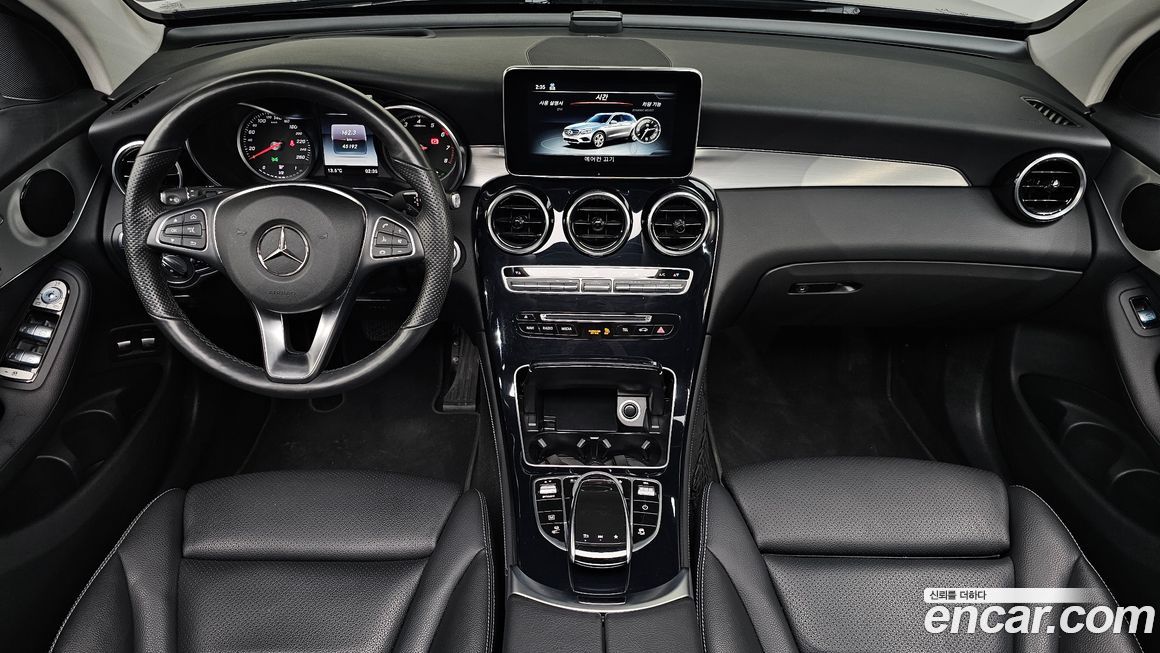 Mercedes-Benz GLC-Class 2019