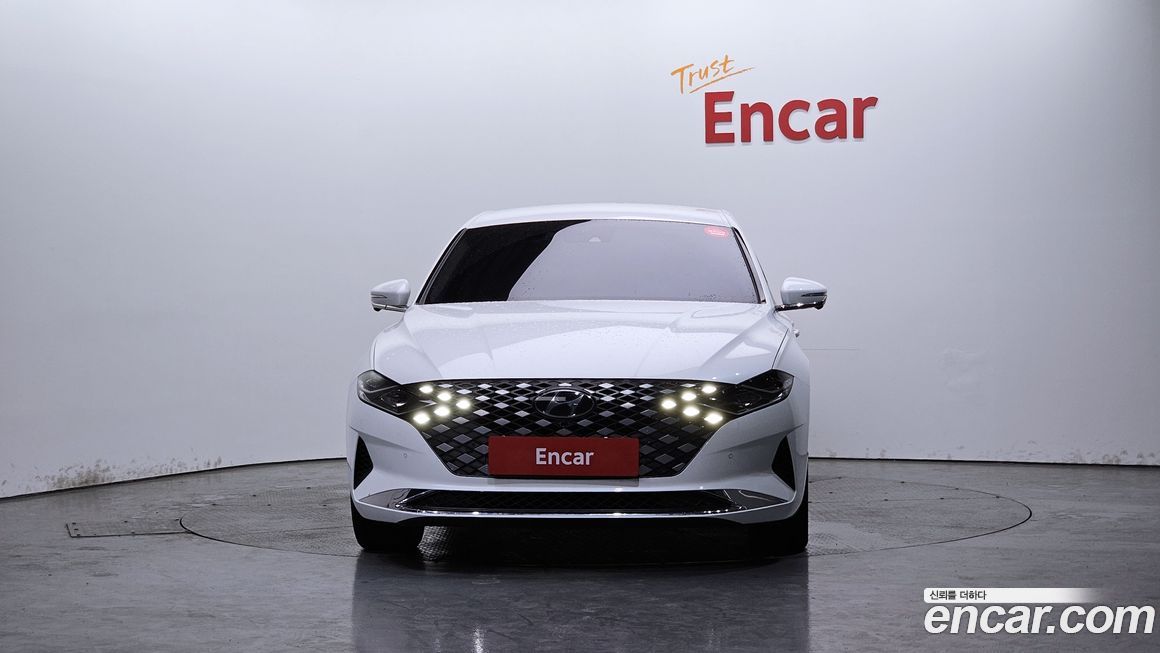 Hyundai Grandeur 2022