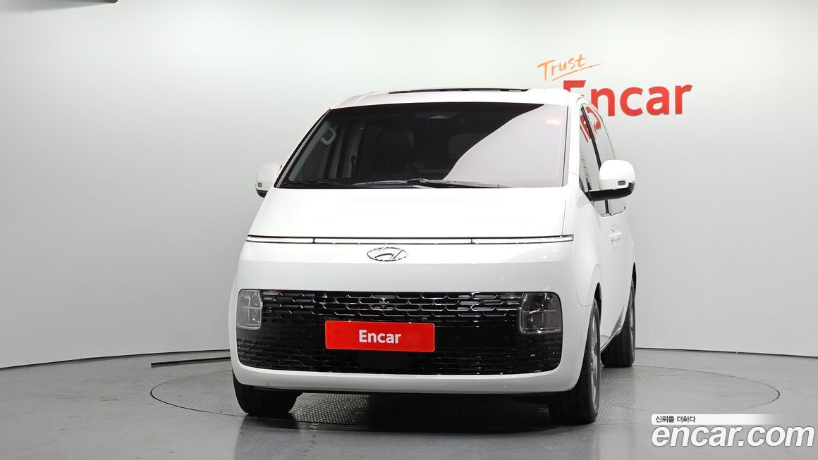 Hyundai Staria 2023