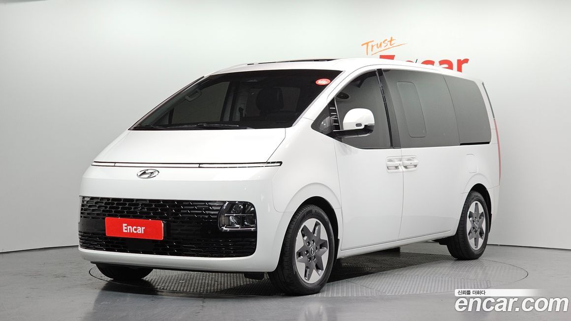 Hyundai Staria 2023