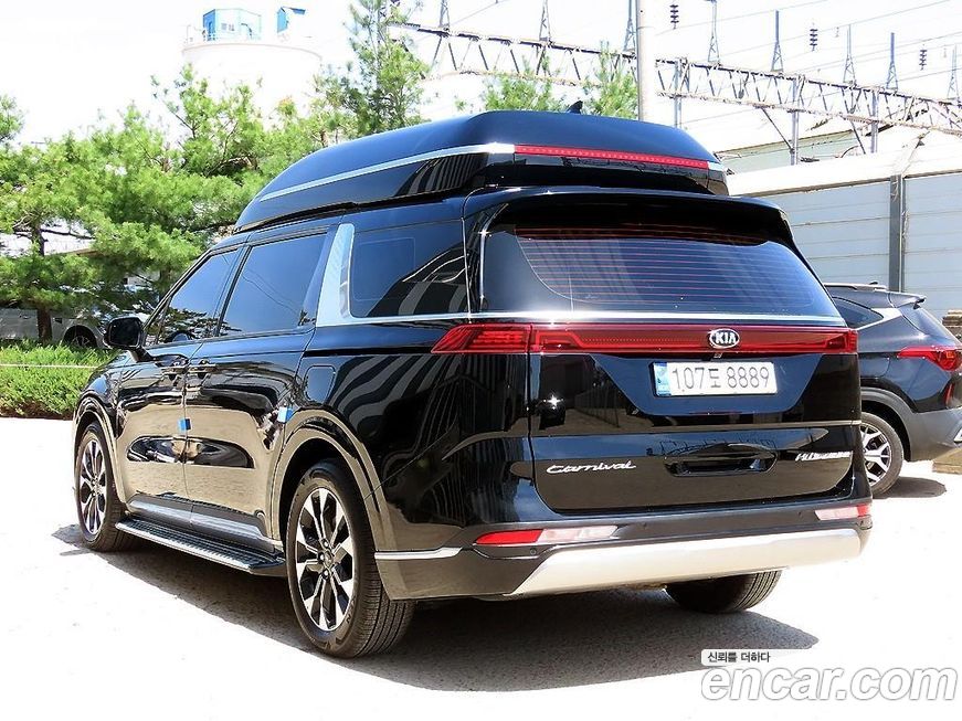 Kia Canival 2021