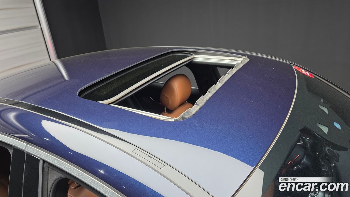 Mercedes-Benz GLC-Class 2021