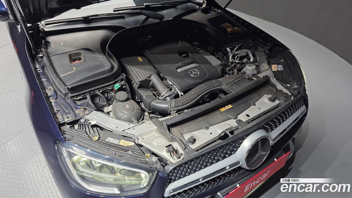 Mercedes-Benz GLC-Class 2021