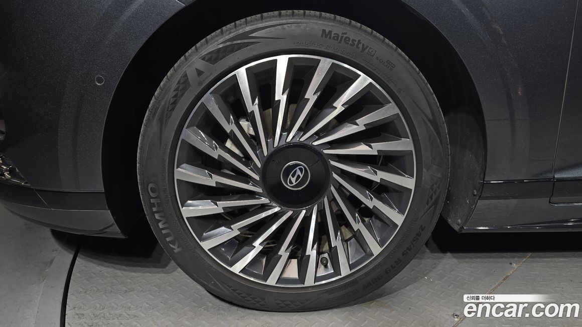 Hyundai Grandeur 2023