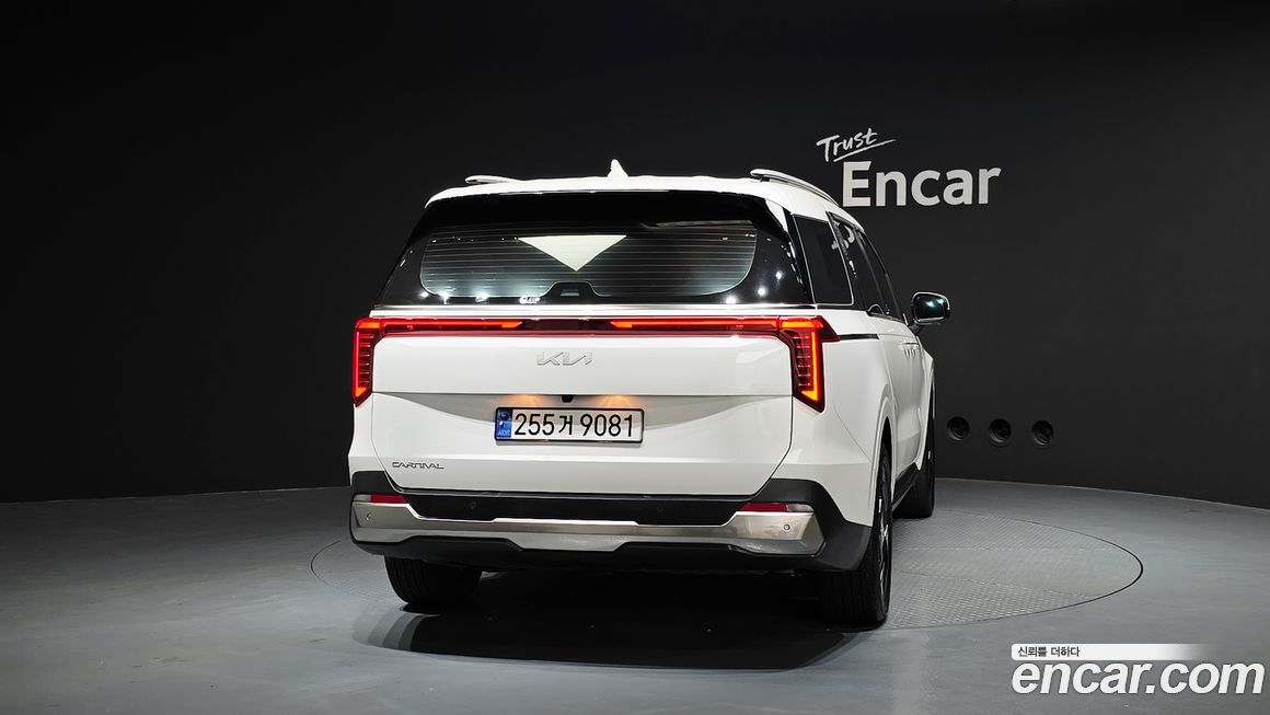 Kia Canival 2025