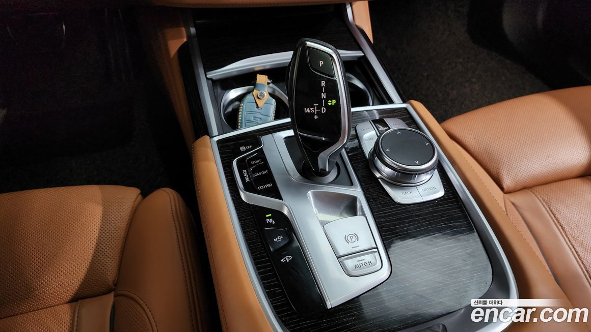 BMW 7-Series 2018